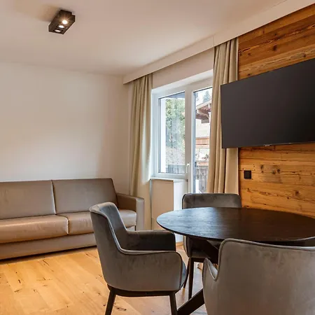 Saalbach Suites By Alps Resorts Buitenkant foto